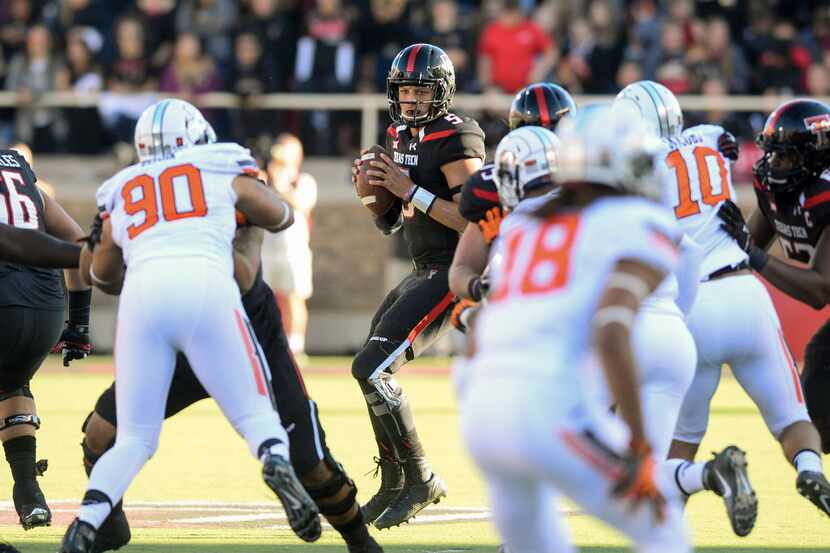 LUBBOCK, TX - OCTOBER 31: Patrick Mahomes #5 of the Texas Tech Red Raiders looks to pass...