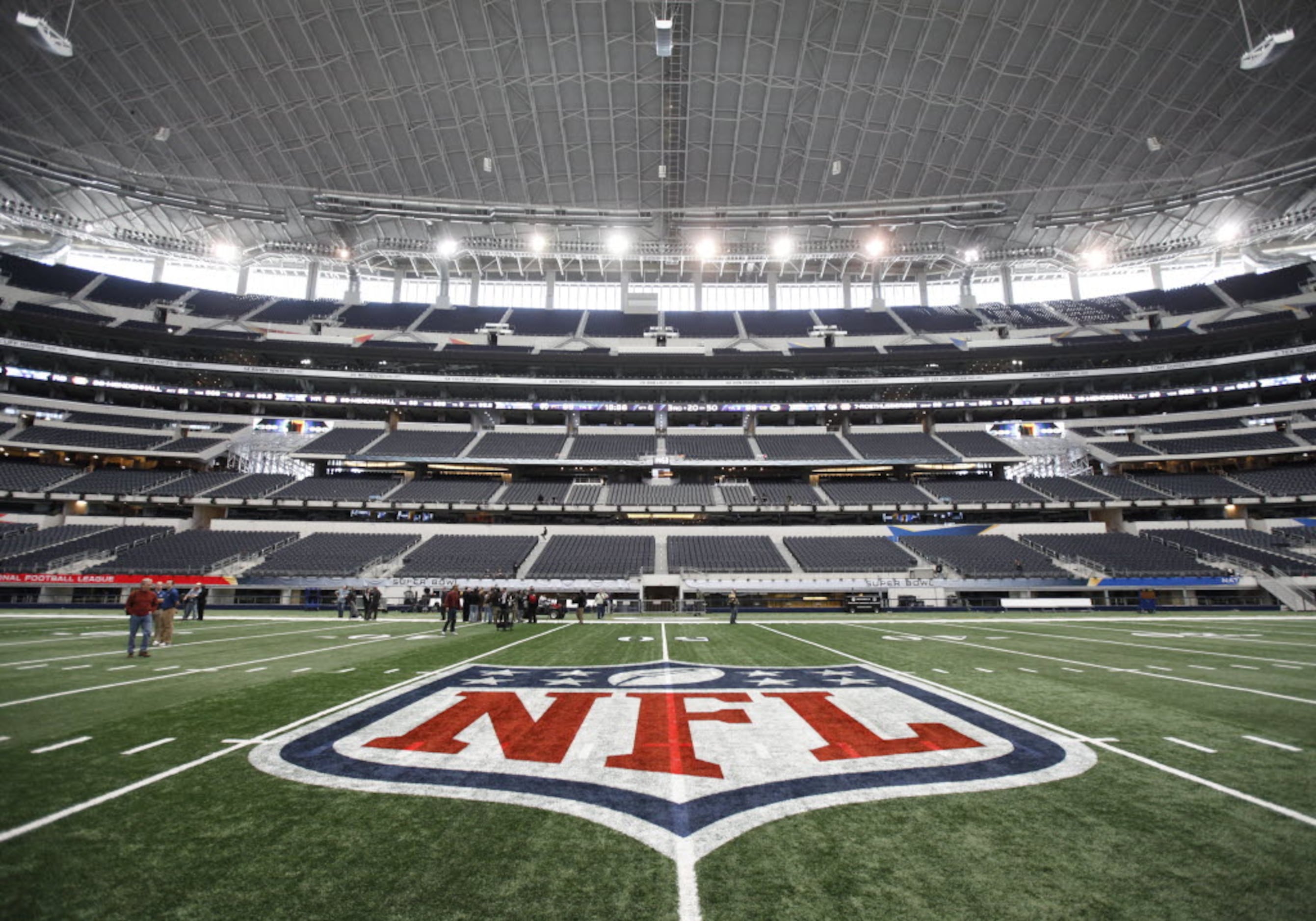 Requesting backup? NFL exec says league is moving ahead with Super Bowl in  California, not Arlington
