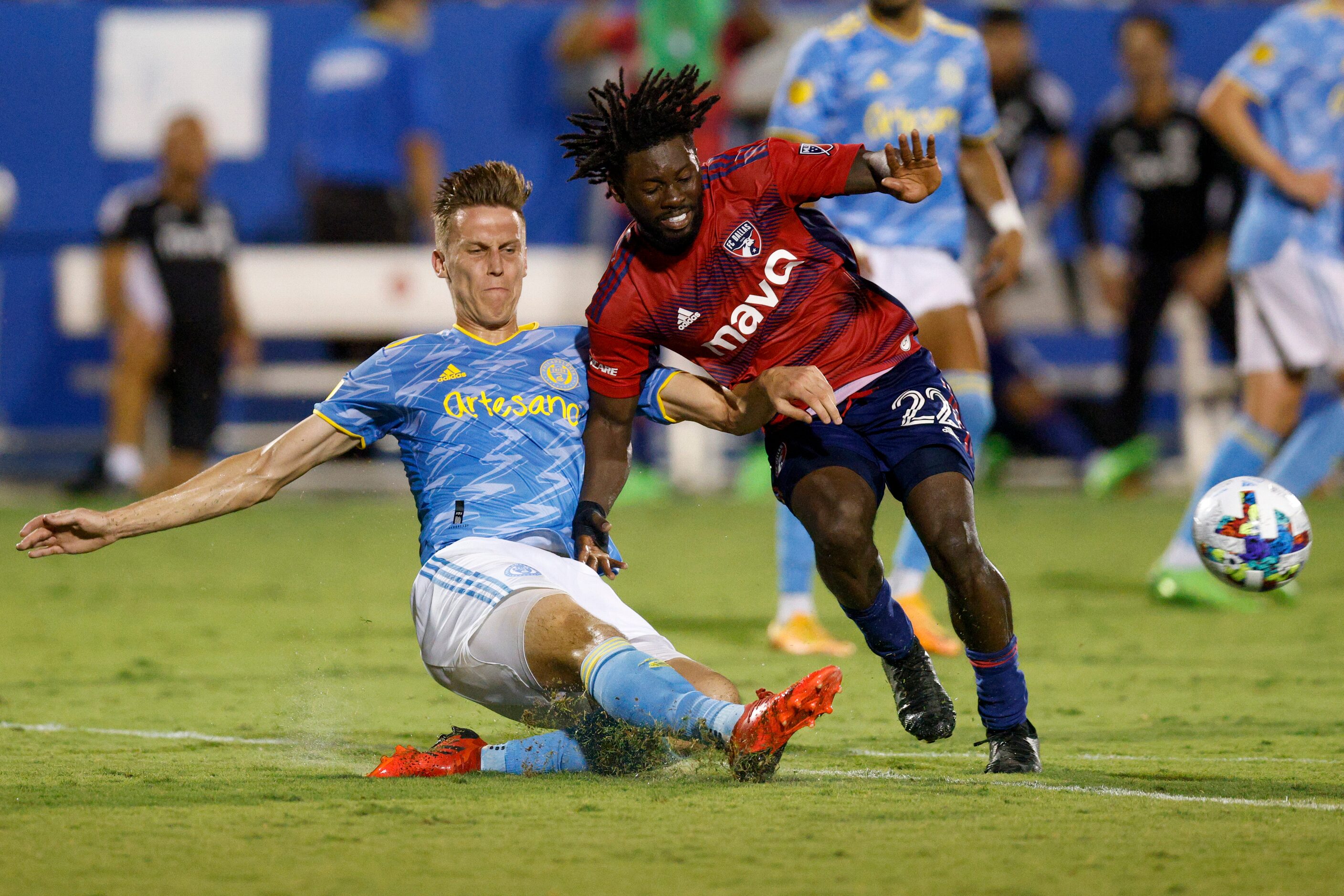 Philadelphia Union defender Jack Elliott (3) tackles the ball away from FC Dallas midfielder...