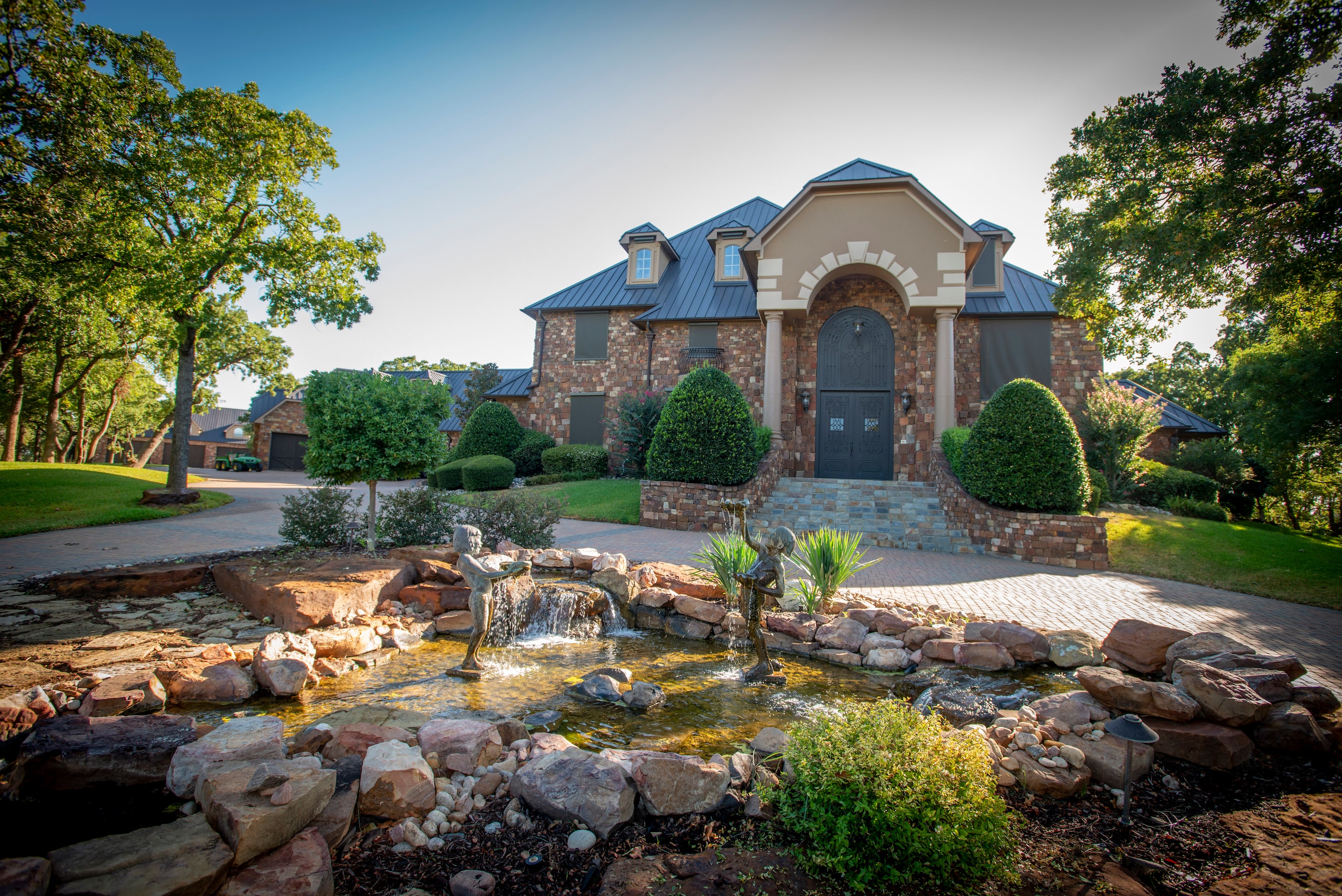 Exterior of main house at 5101 Kensington Ct., in Flower Mound, Texas on August 19, 2020....