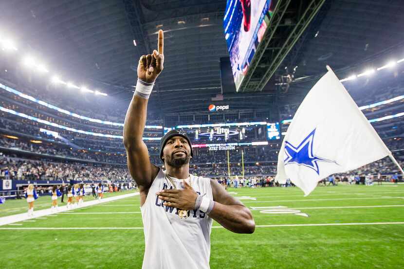 Dallas Cowboys wide receiver Dez Bryant acknowledges the crowd after the Cowboys...