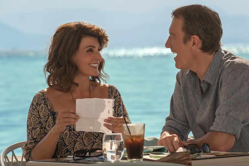 Toula (Nia Vardalos) and Ian (John Corbett) travel to Greece for a Portokalos family reunion...