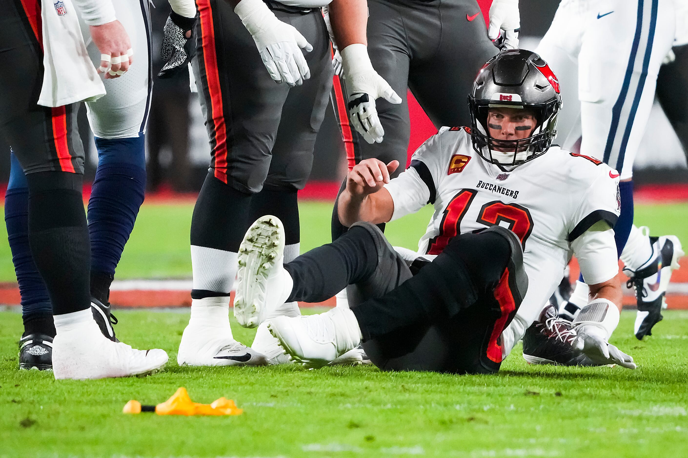 Brady appears to kick Falcons' Grady Jarrett on multiple plays