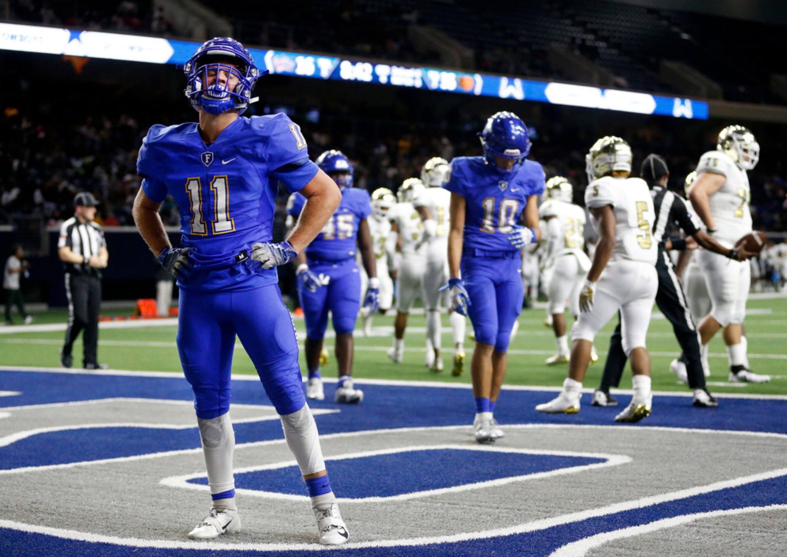 Frisco defensive back Jacob Stayman (11) collects himself after South Oak Cliff quarterback ...