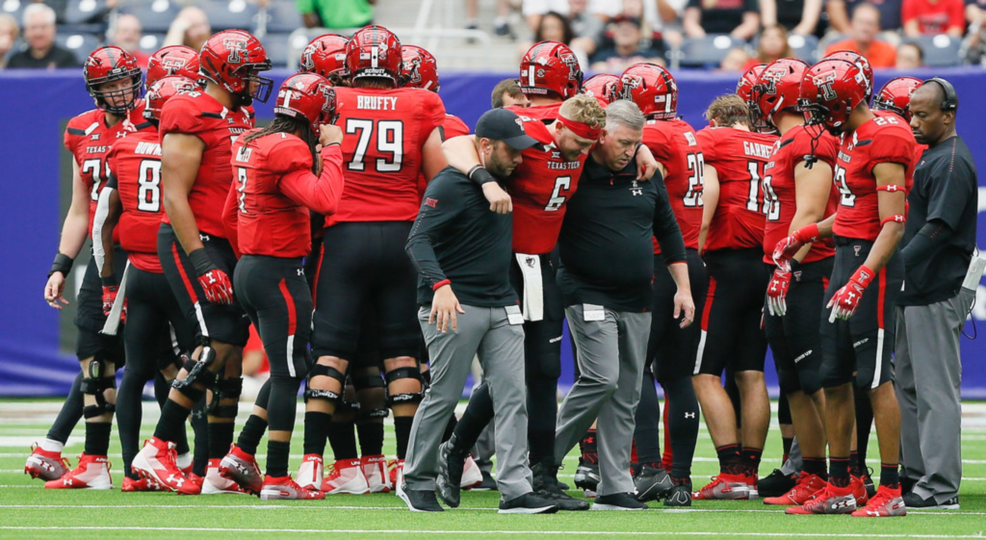 Kliff Kingsbury: Texas Tech's Davis Webb a 'top-five pick' talent