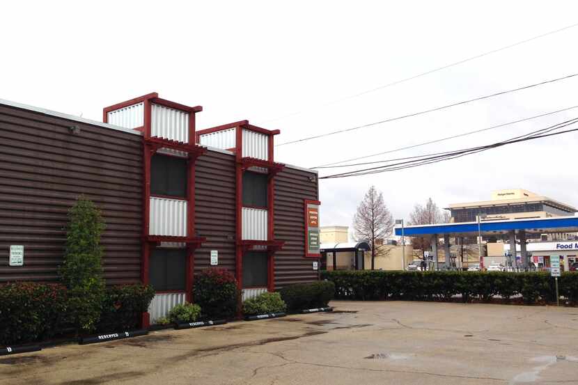 Developer Transwestern wants to tear down 35-year-old apartments and townhouses from the...