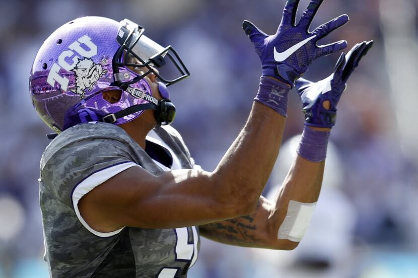 TCU Horned Frogs wide receiver Josh Doctson (9) makes a catch for a touchdown during the...