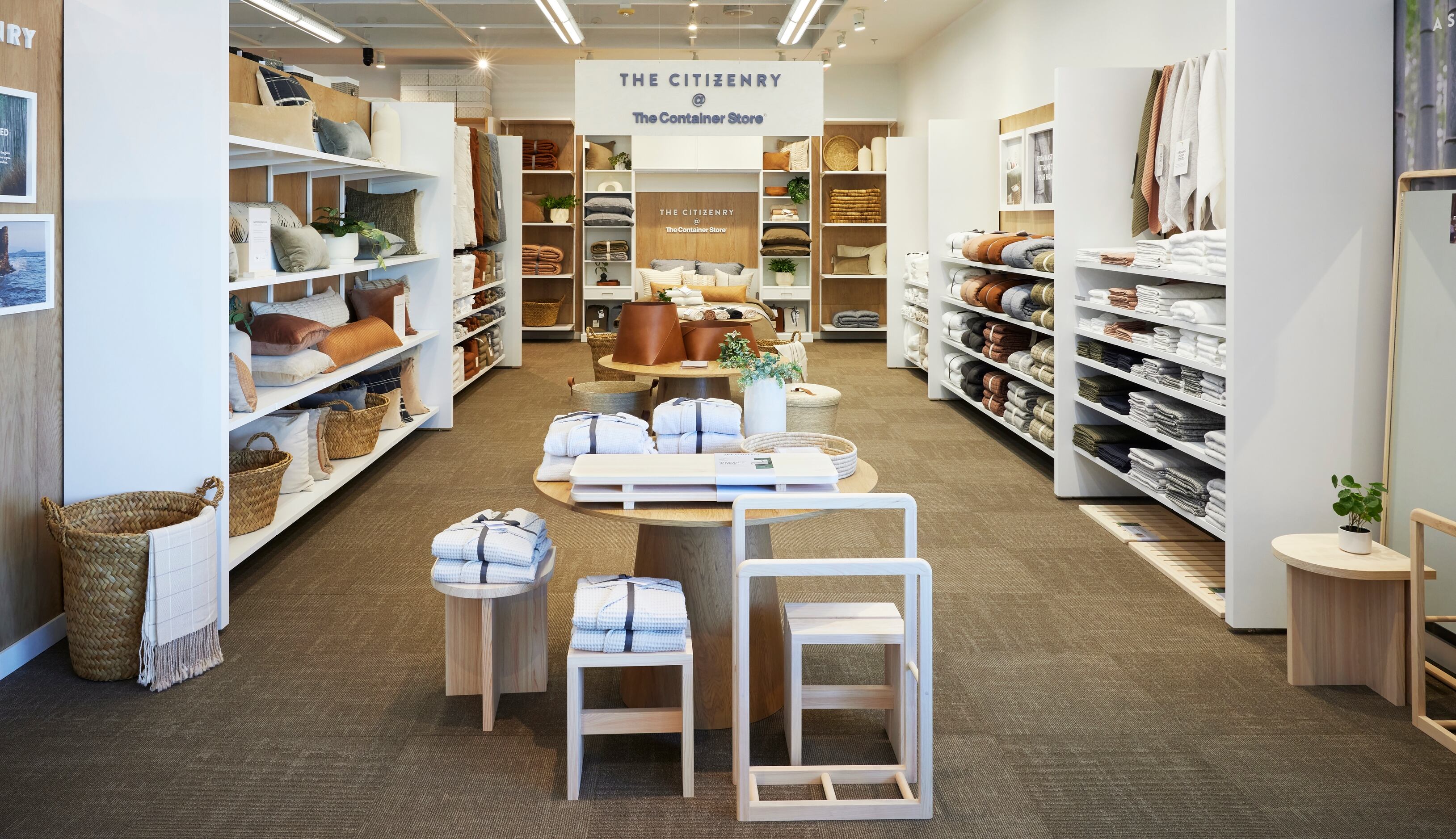 Bed Bath & Beyond and the Container Store Compared: Pictures, Details