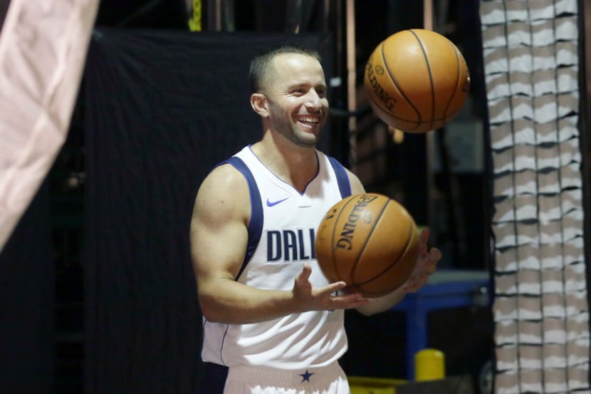 Mavericks guard J.J. Barea spent Monday night and much of Tuesday in Puerto Rico helping...