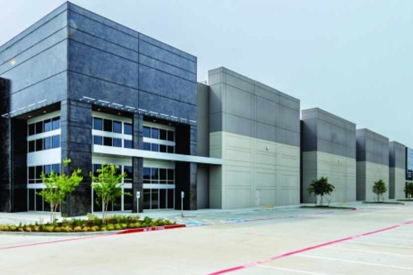 JacksonShaw builds a variety of urban industrial projects including this one in Irving.
