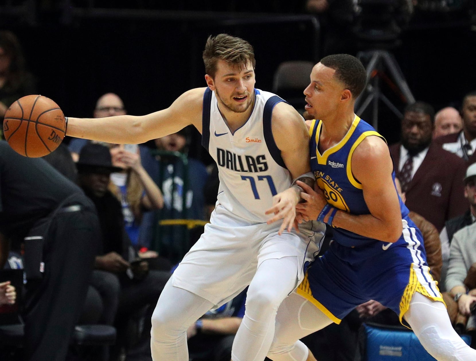 A look inside Mavs rookie Luka Doncic's private pre-draft workout with  Steph Curry