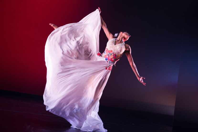 A central figure in Ballet Hispánico's Con Brazos Abiertos represents choreographer Michelle...