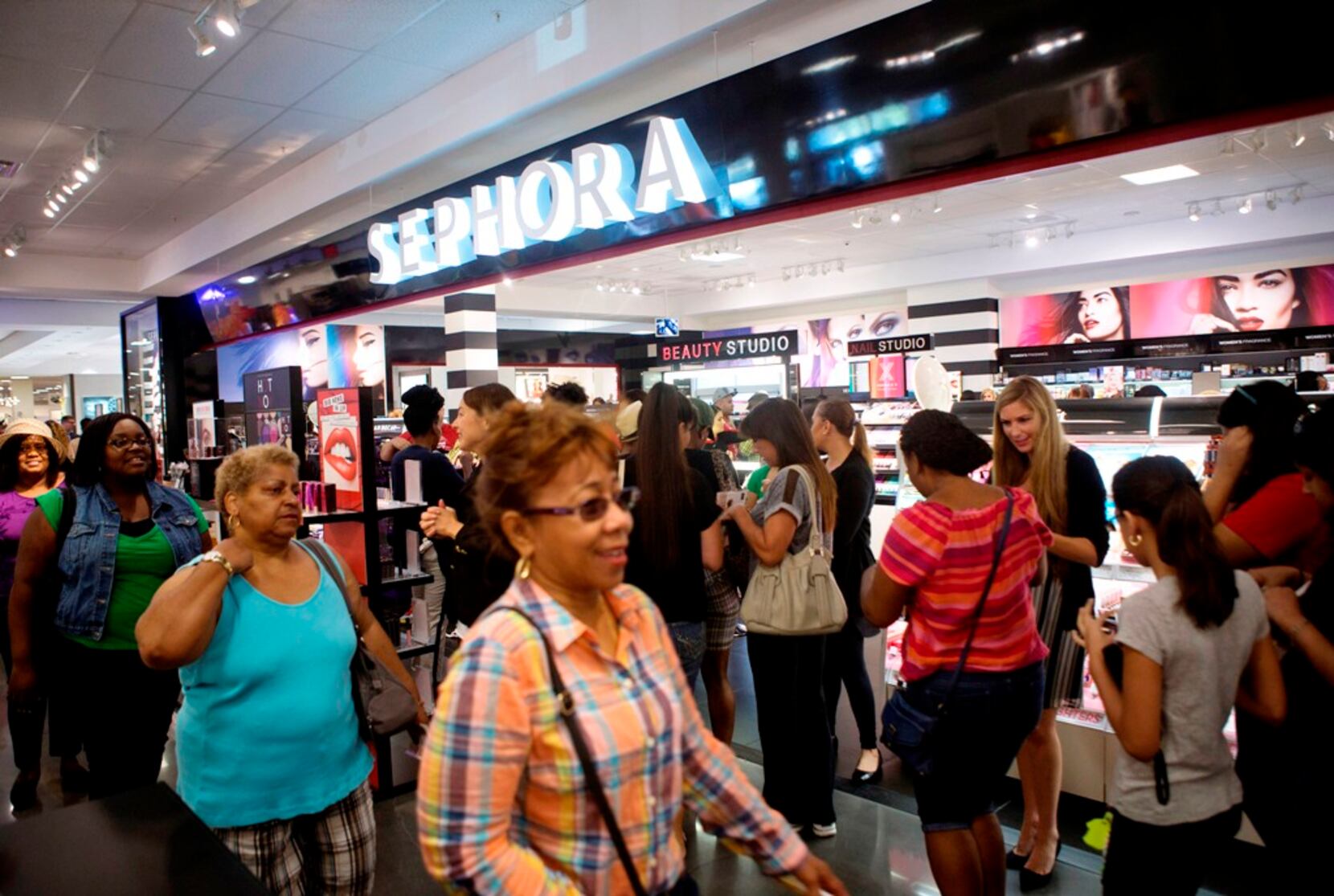 Liner up for grand opening of Sephora Inside JCPenney