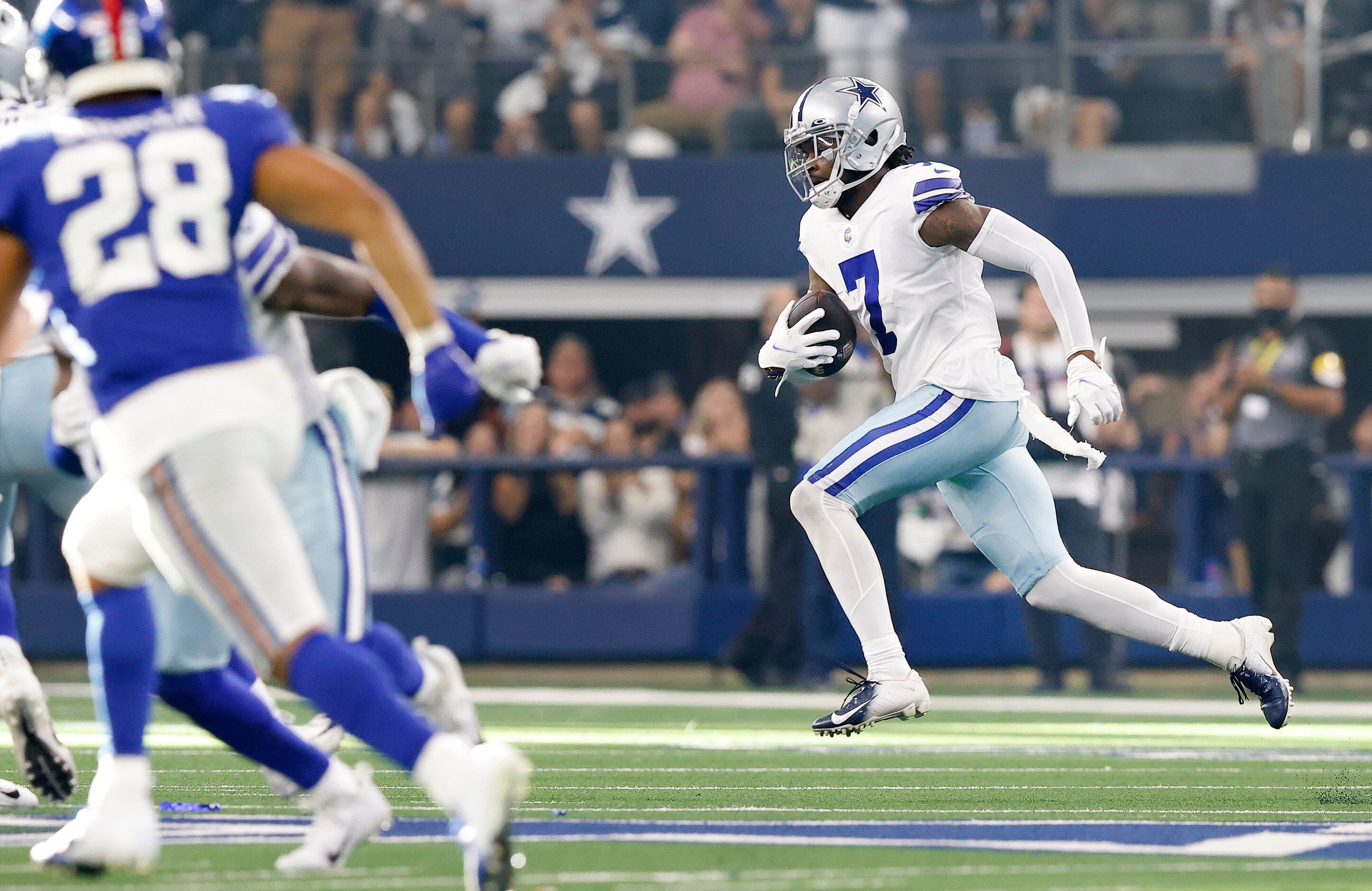 Cowboys' Trevon Diggs inching closer to history with 10th pick