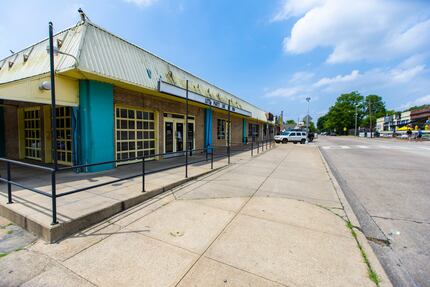 Goodwin's will have patios on the front and side, as the former restaurant Blue Goose did....