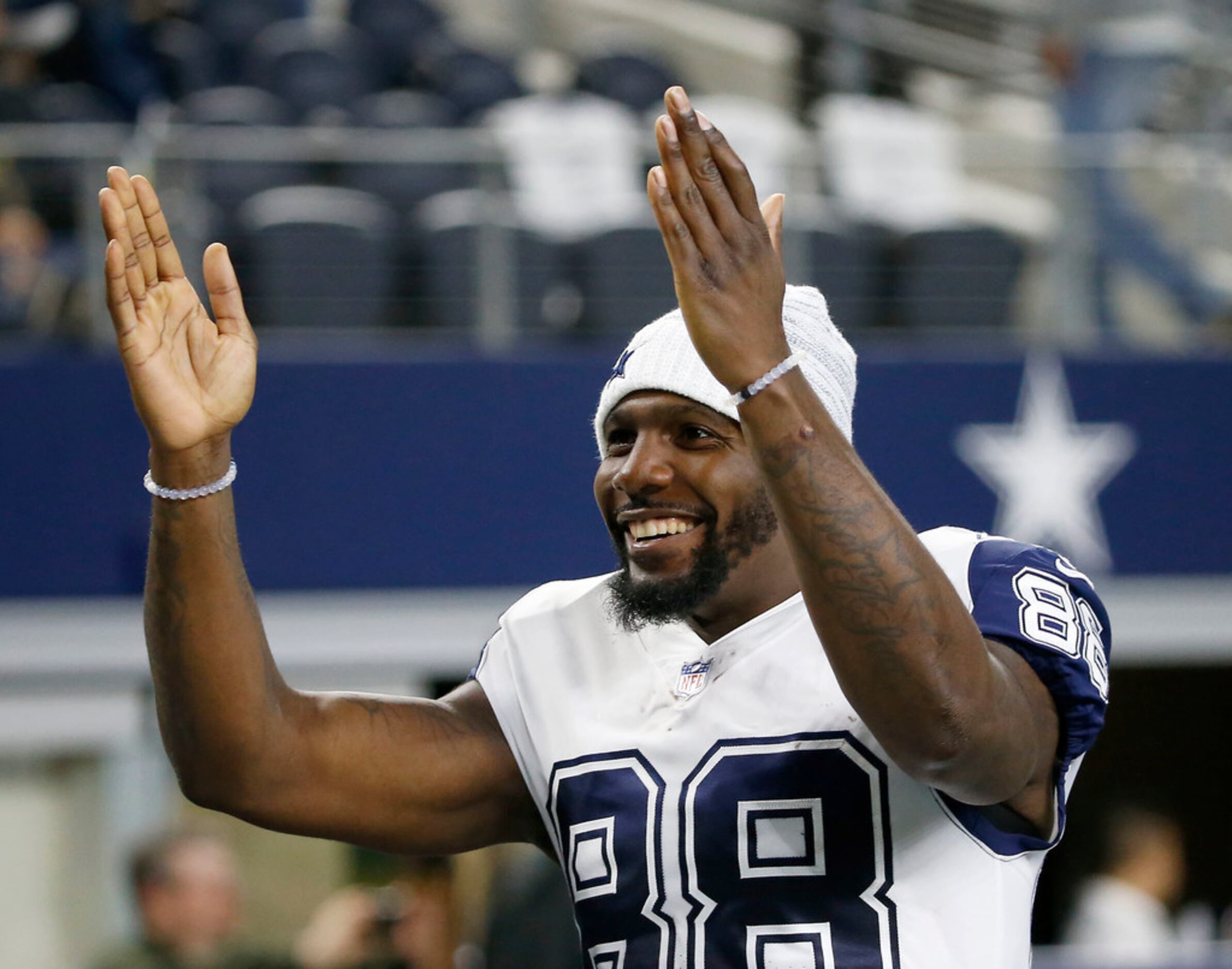 NFL: Cowboys' Bryant opens up on struggles, nixes idea of pay cut