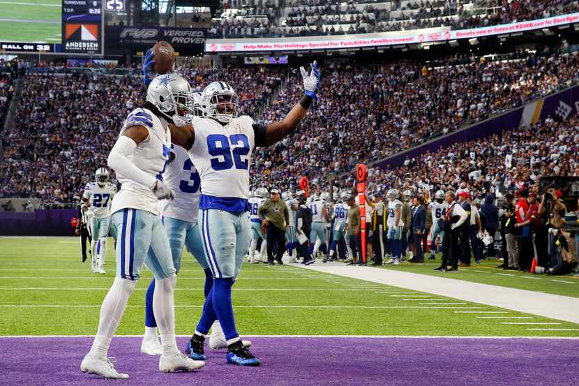 Dallas Cowboys defensive end Dorance Armstrong (92) recovered an opening series fumble by...