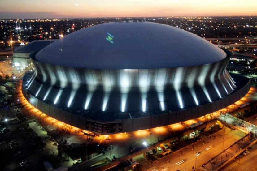 El Mercedes-Benz Superdome en Nueva Orleáns albergará el Super Bowl en 2024. Foto AP
