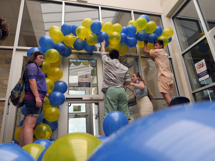 Sunnyvale High School students from left, Bailey Miller, Austin Norsworthy, Jessica Dewey...