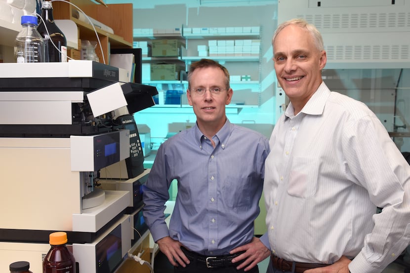 Dr. Steven Kliewer (left) and Dr. David Mangelsdorf in their lab at the UT Southwestern...