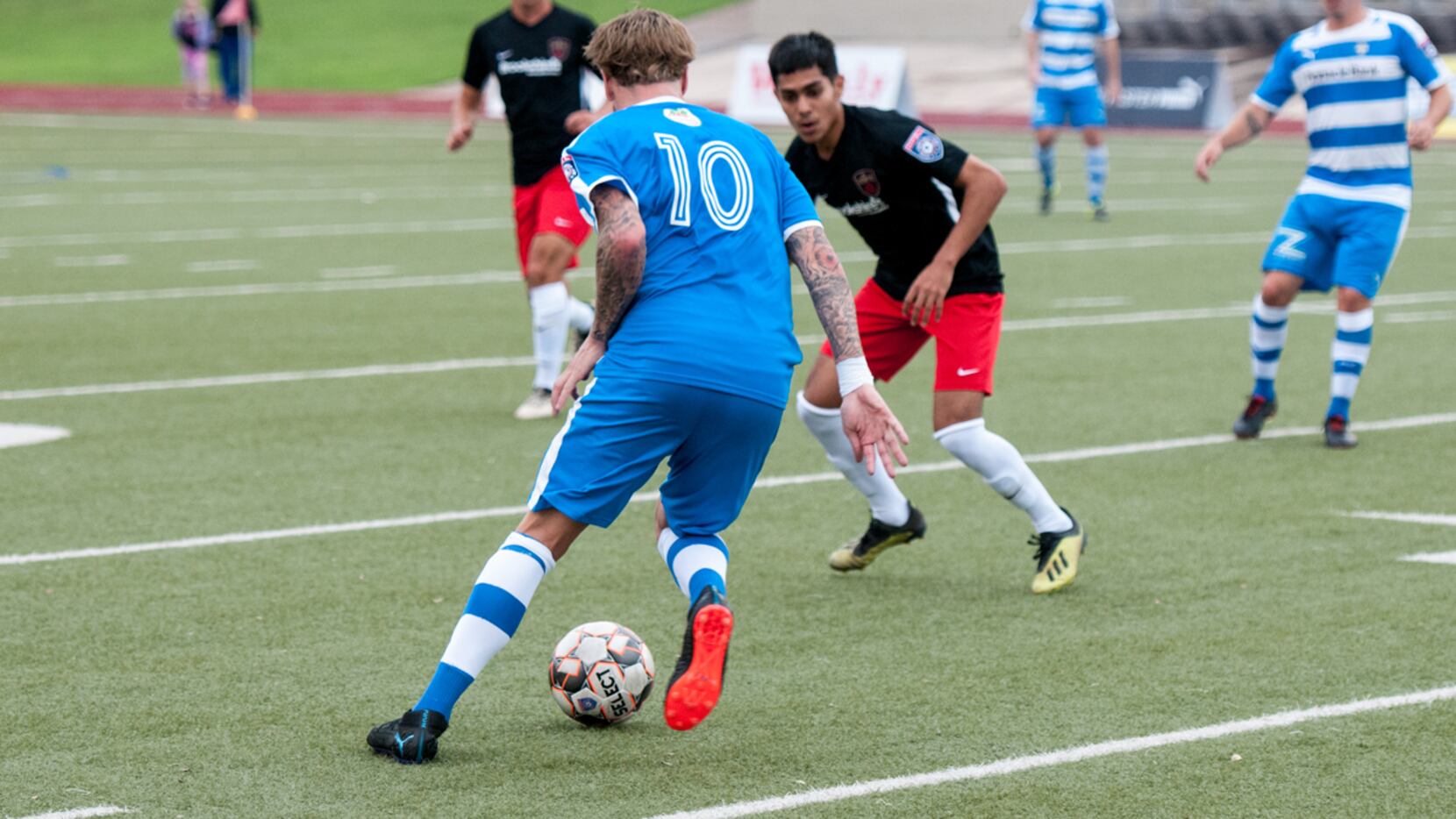 Jamie Lovegrove of the Fort Worth Vaqueros cuts back against the Tyler FC defense. (5-11-19)