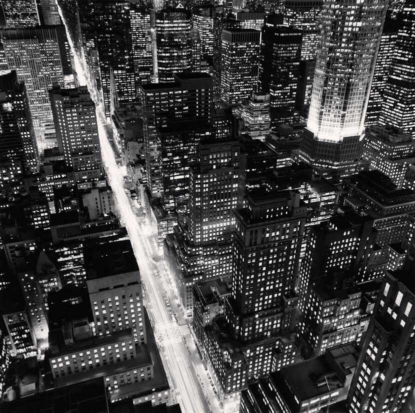  Michael Kenna, Fifth Avenue, New York, New York, 2006