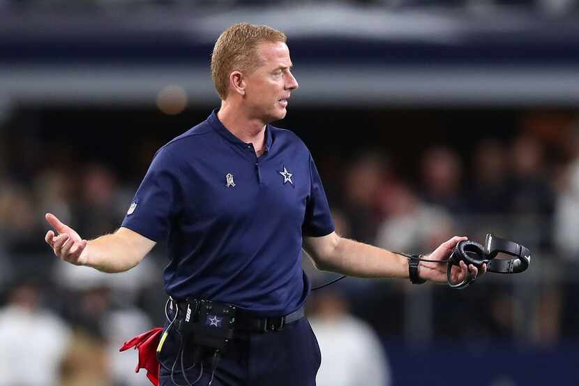 ARLINGTON, TX - NOVEMBER 05:  Head coach Jason Garrett of the Dallas Cowboys gestures in the...