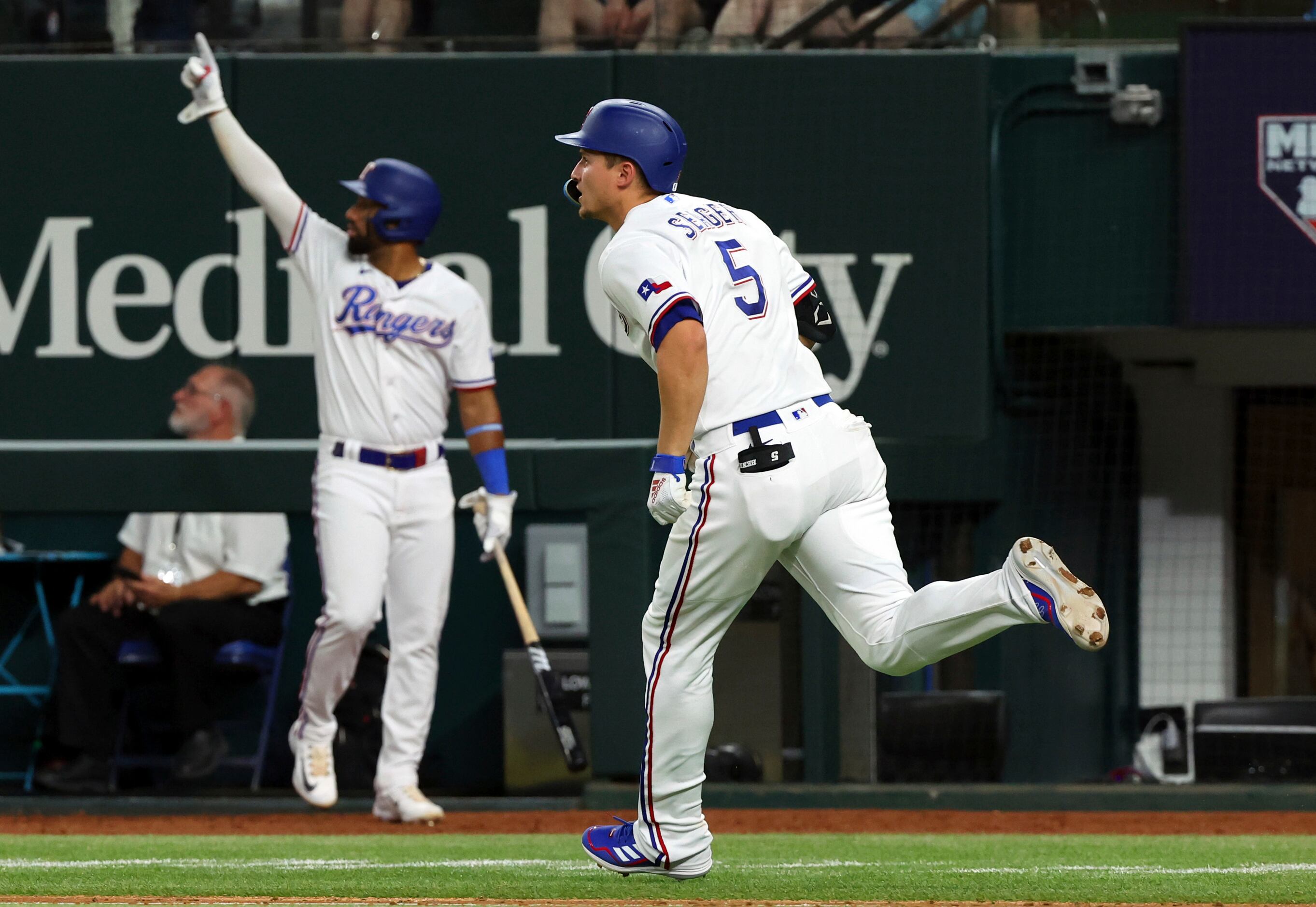 With backs to the wall, Rangers need Corey Seager and Marcus Semien to join  ALCS party