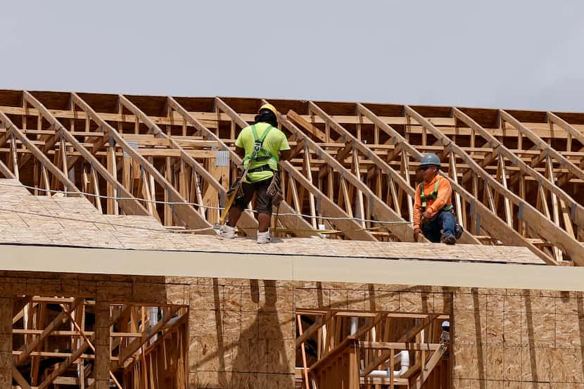 Texas' construction industry added 3,100 jobs last month despite the Federal Reserve raising...