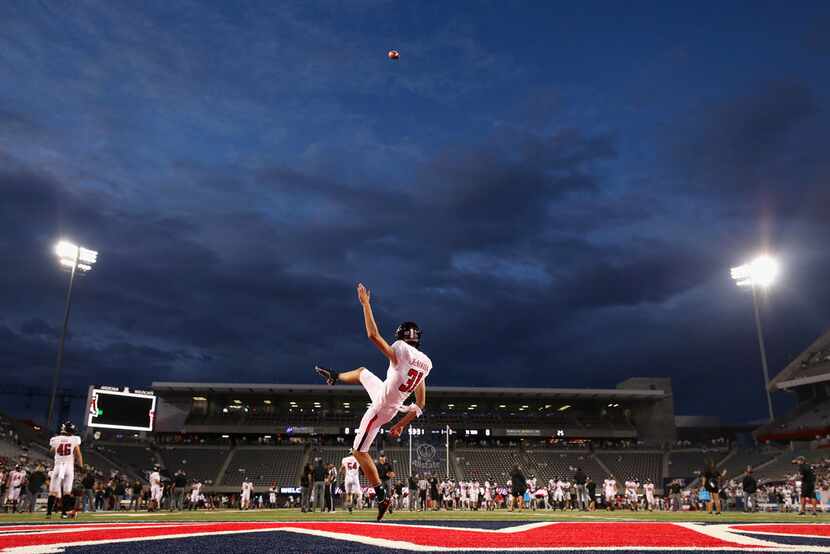 TUCSON, ARIZONA - SEPTEMBER 14:  Place kicker Austin McNamara #31 of the Texas Tech Red...