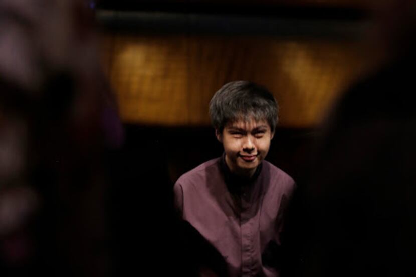 Han Chen takes a bow in semifinal round of the Van Cliburn International Piano Competition. 
