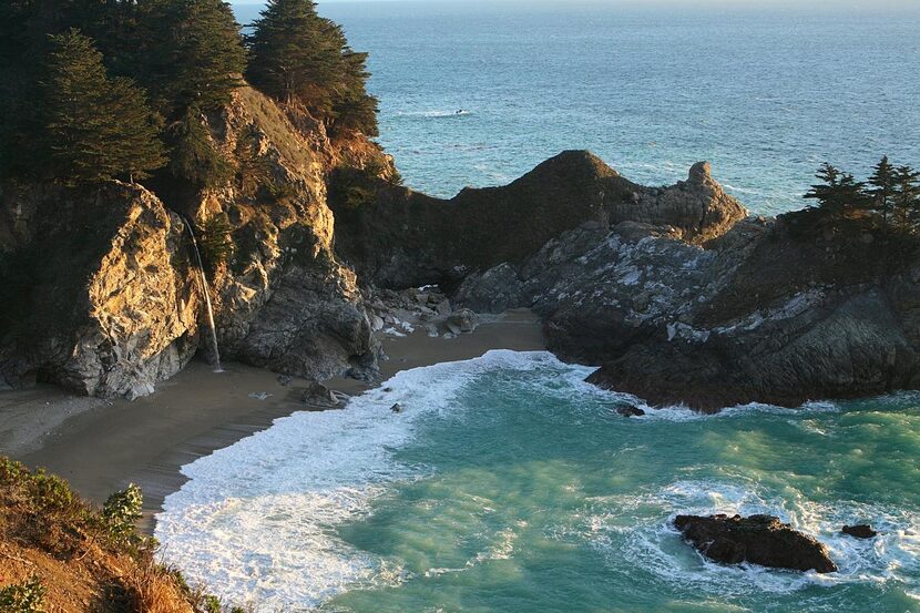 
Hike to Big Sur’s Julia Pfeiffer Burns State Park and marvel at the dramatic McWay Falls.
