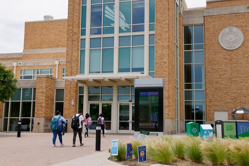 Students make their way towards the University Union at The University of North Texas in...