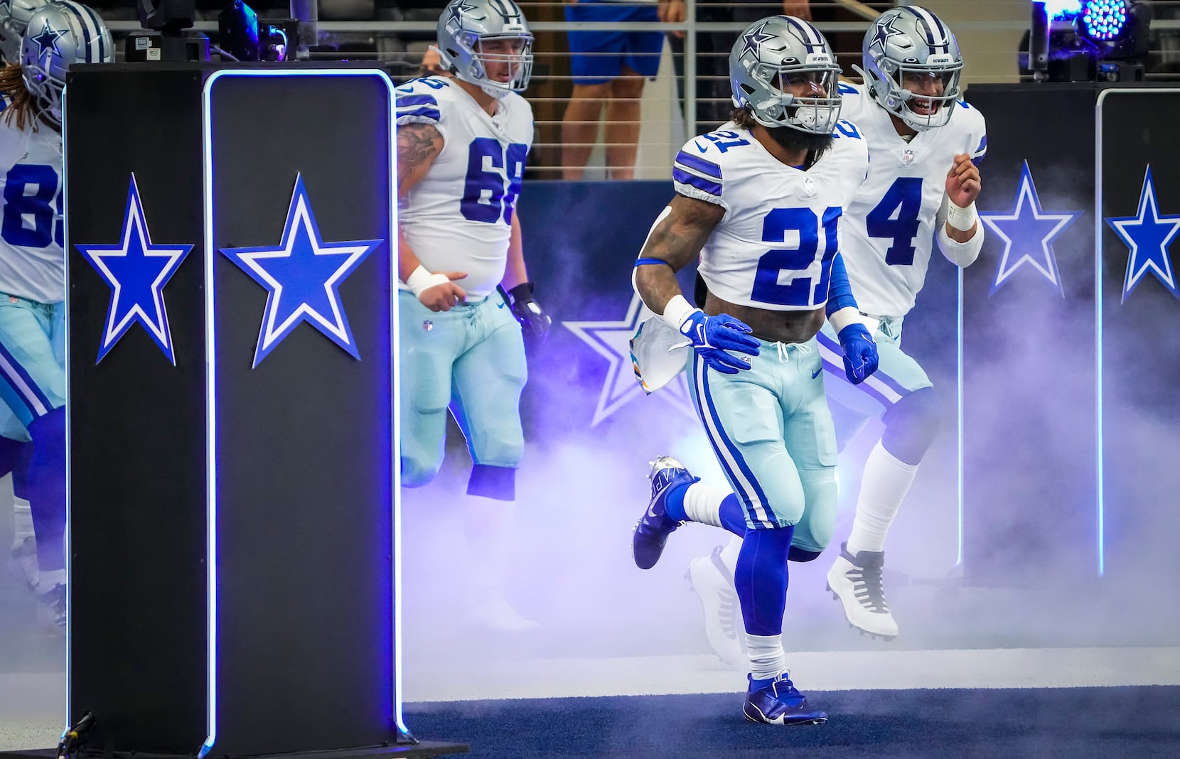 Elliott, Cowboys run over top defense, beat Panthers 36-28