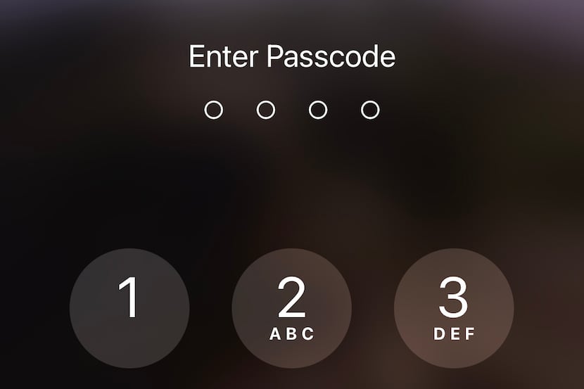 The passcode keypad from iOS.