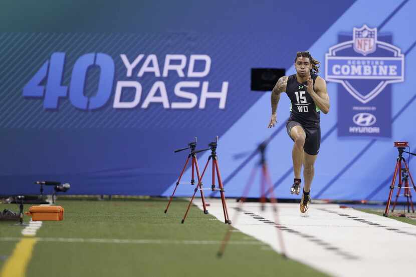 Notre Dame receiver Will Fuller runs the 40-yard dash at the NFL football scouting combine...