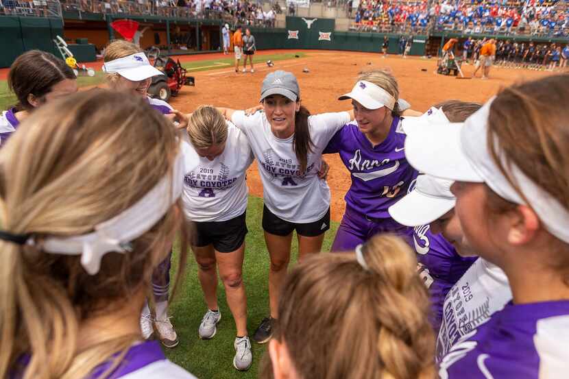 Anna coach Lindsey Gage speaks with her team after a 6-4 win over Decatur in a Class 4A...