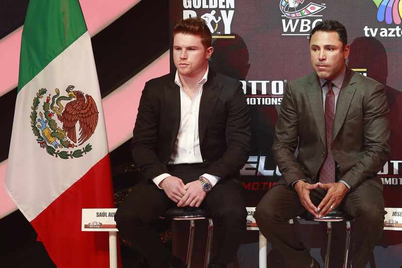 Saúl "Canelo" Álvarez y Óscar de la Hoya cuando se llevaban bien, uno como boxeador y el...