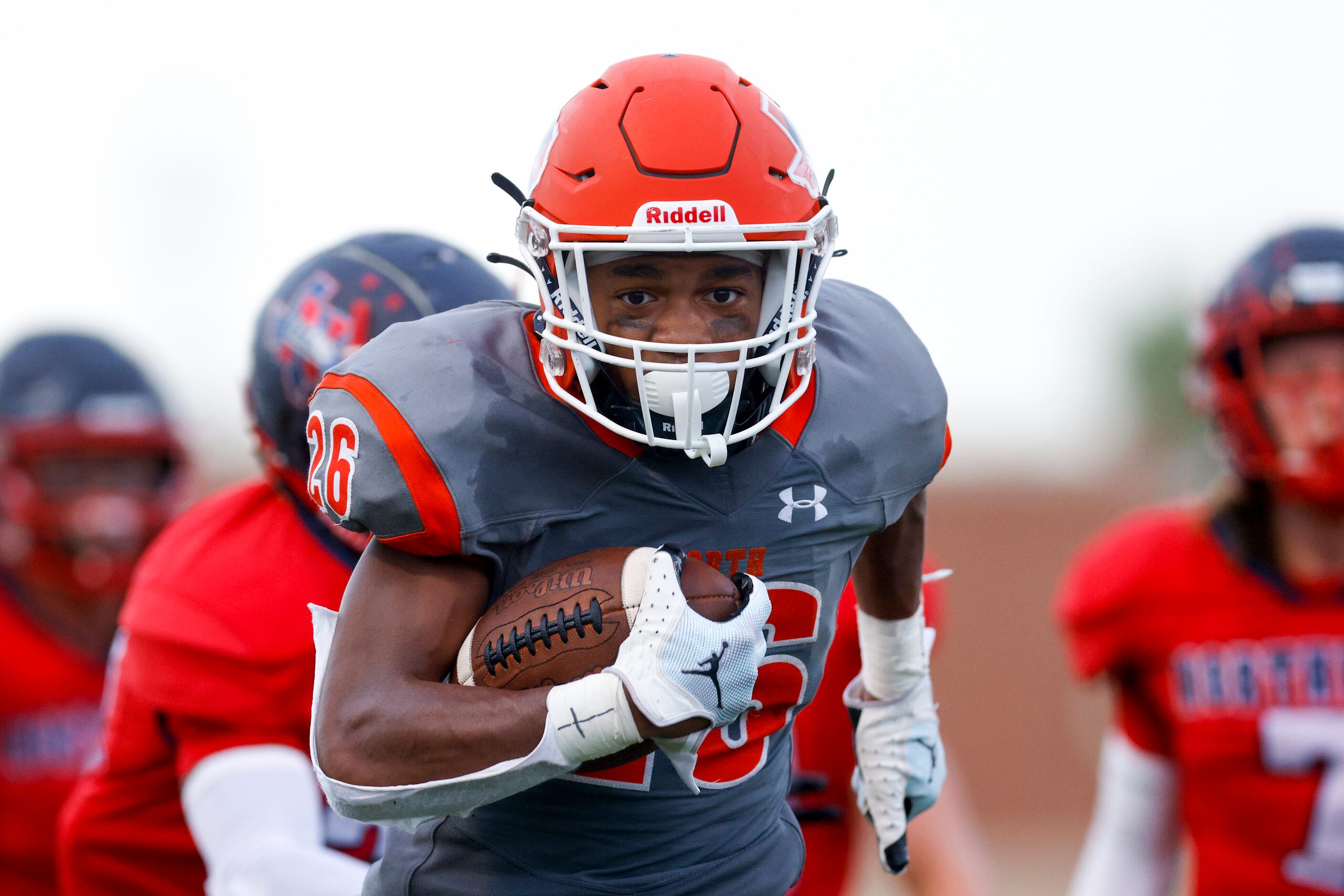 McKinney North running back Jayden Walker (26) runs for a touchdown during the second...