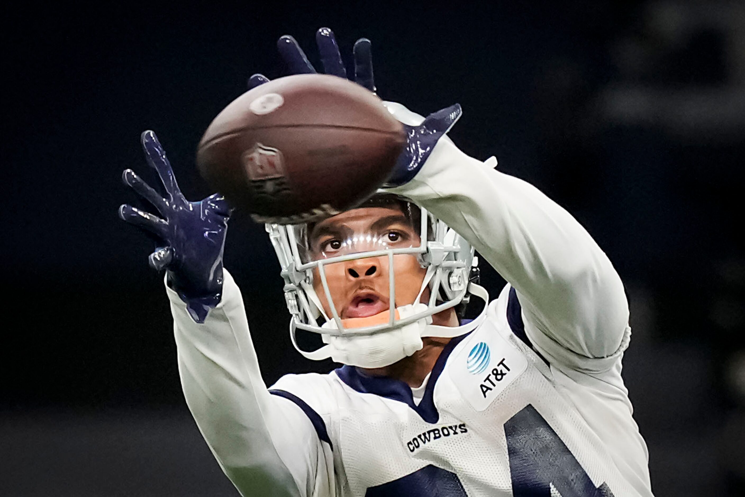 Dallas Cowboys running back Malik Davis catches a pass during the OTA team's practice at The...