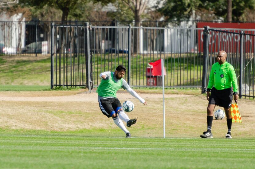 Trialist Angel Enrique Elvira Paita takes a corner kick for North Texas SC. (2-13-19)