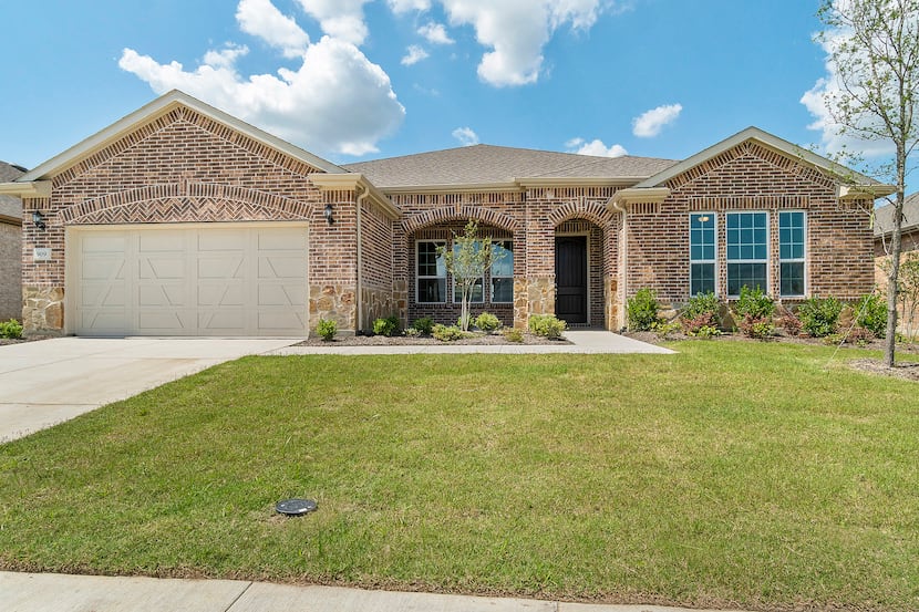 Del Webb has homes that are move-in ready and underway in Frisco, McKinney and Little Elm.
