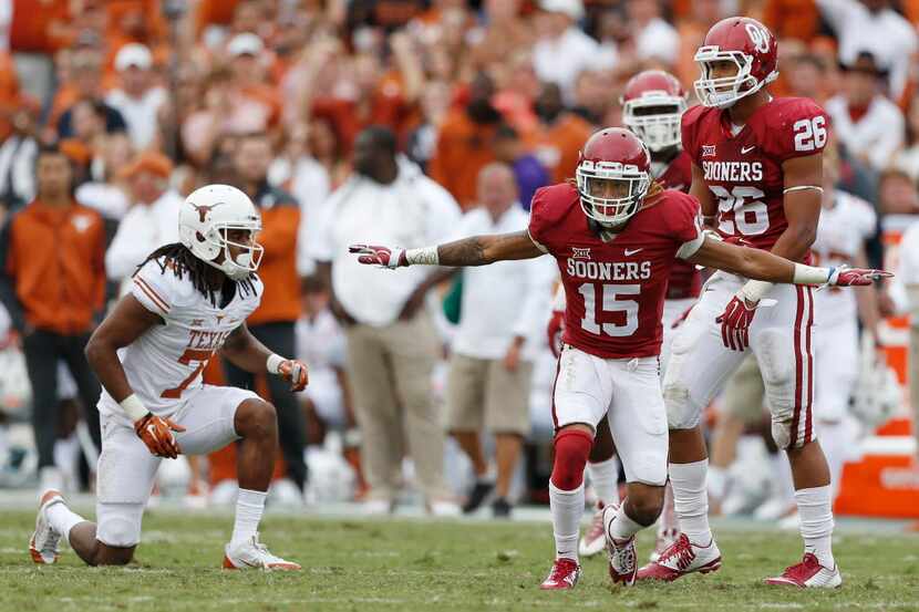 Oklahoma Sooners cornerback Zack Sanchez (15) celebrates after breaking up an intended pass...