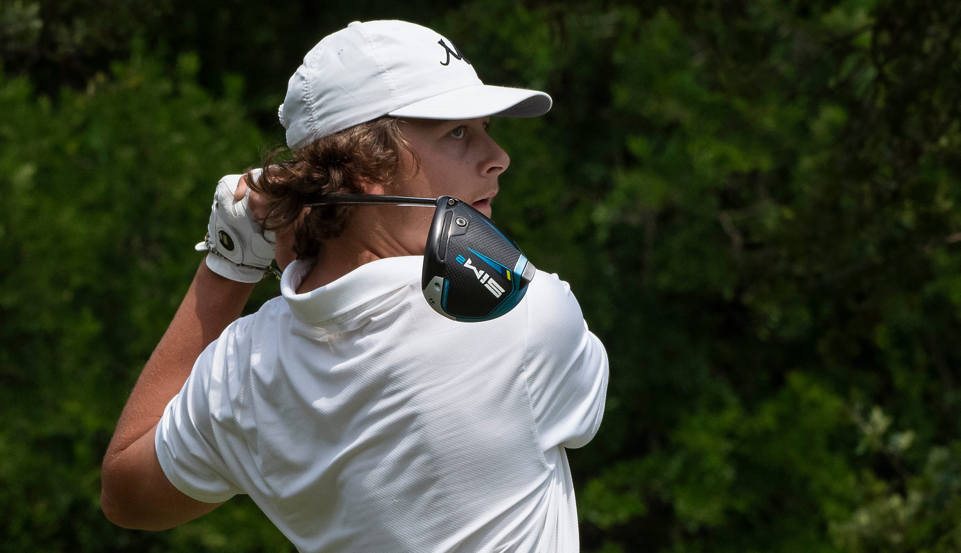 Mansfield Tate Littman, tees off on the no. 10 hole during the UIL Class 6A State Golf...