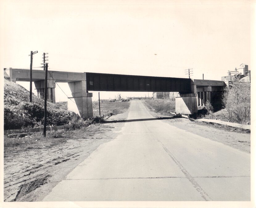 Bill Wood Photo Co., Untitled, 1953 [Morningside Dr.]