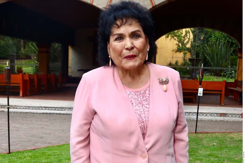 La actriz Carmen Salinas de 82 años se encuentra en terapia intensiva tras sufrir un derrame...