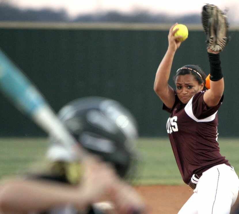 Mansfield Timberview sophomore pitcher Mariah Denson 