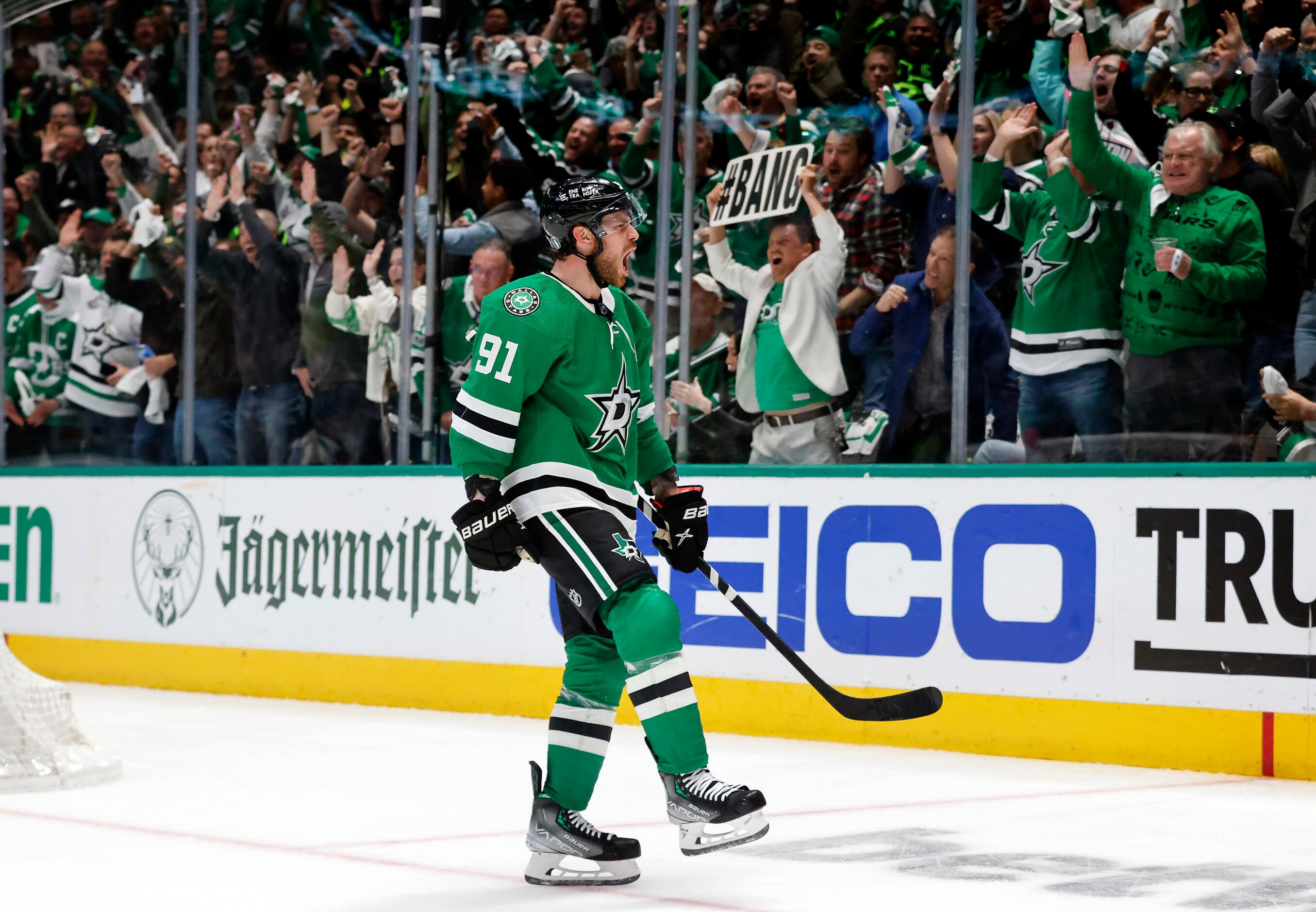 Photos: Hats off to Roope Hintz and the Dallas Stars' Game 2 victory