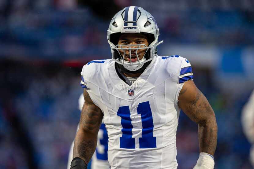 Dallas Cowboys linebacker Micah Parsons (11) runs off the field before an NFL football game,...