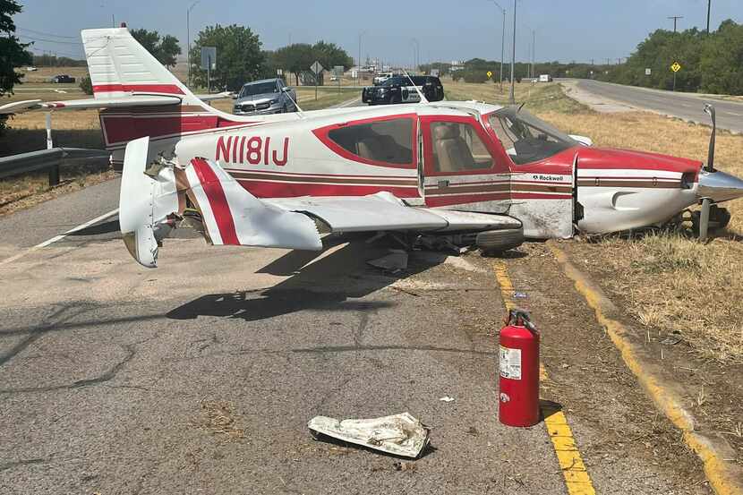 Avioneta se desplomó el lunes en Granbury, Texas.